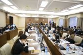 В Государственном собрании Якутии прошли первые Рождественские парламентские встречи