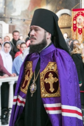 Вениамин, епископ Новосанжарский, викарий Полтавской епархии (Погребной Владимир Валентинович) Вениамин, епископ Новосанжарский, викарий Полтавской епархии (Погребной Владимир Валентинович)