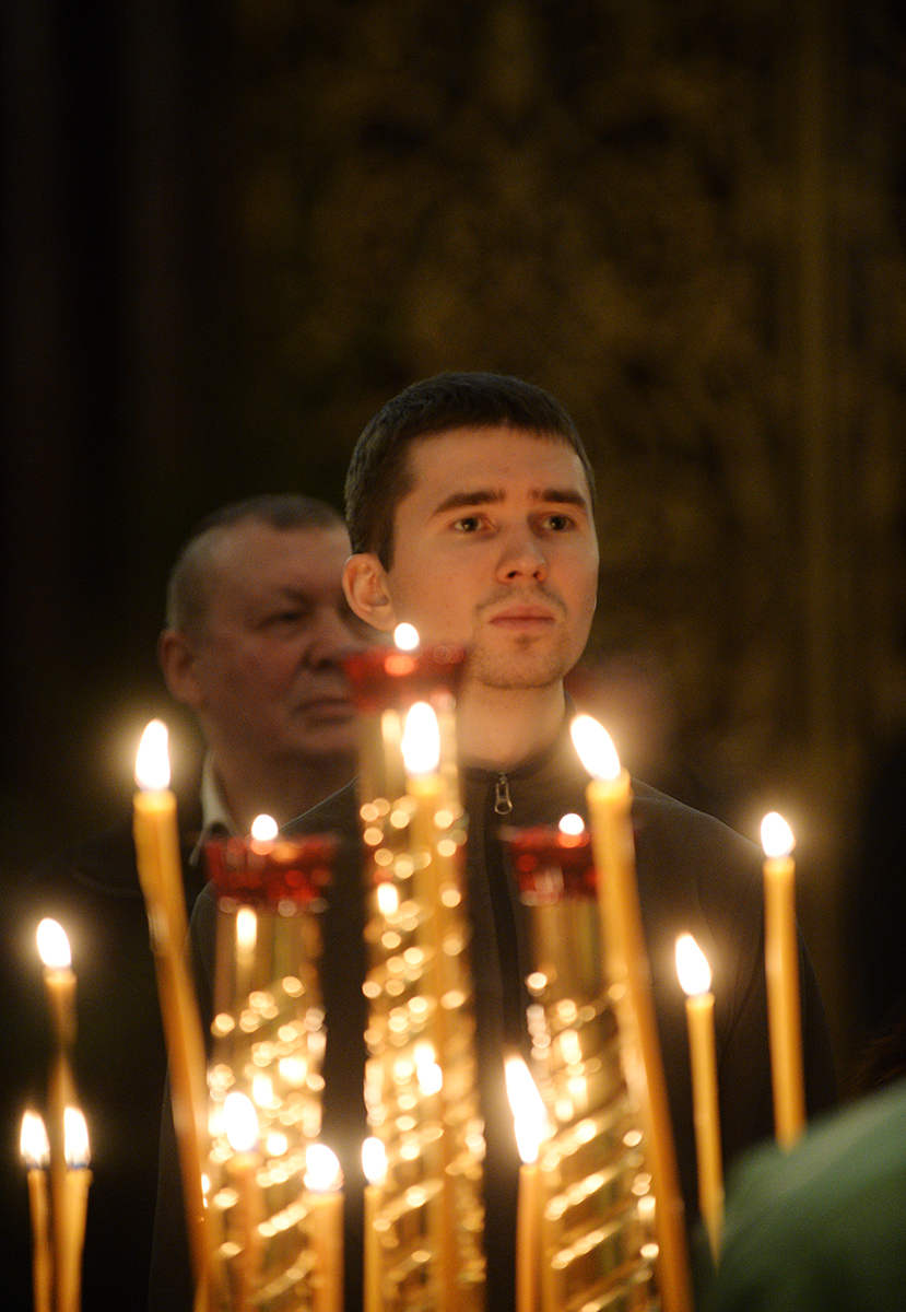 Slujirea Patriarhului în Ajunul Nașterii Domnului la catedrala „Hristos Mântuitorul”, or. Moscova