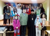 В святочные дни епископ Карасукский Филипп посетил детские туберкулезные санатории и школу-интернат для сирот в Новосибирской области