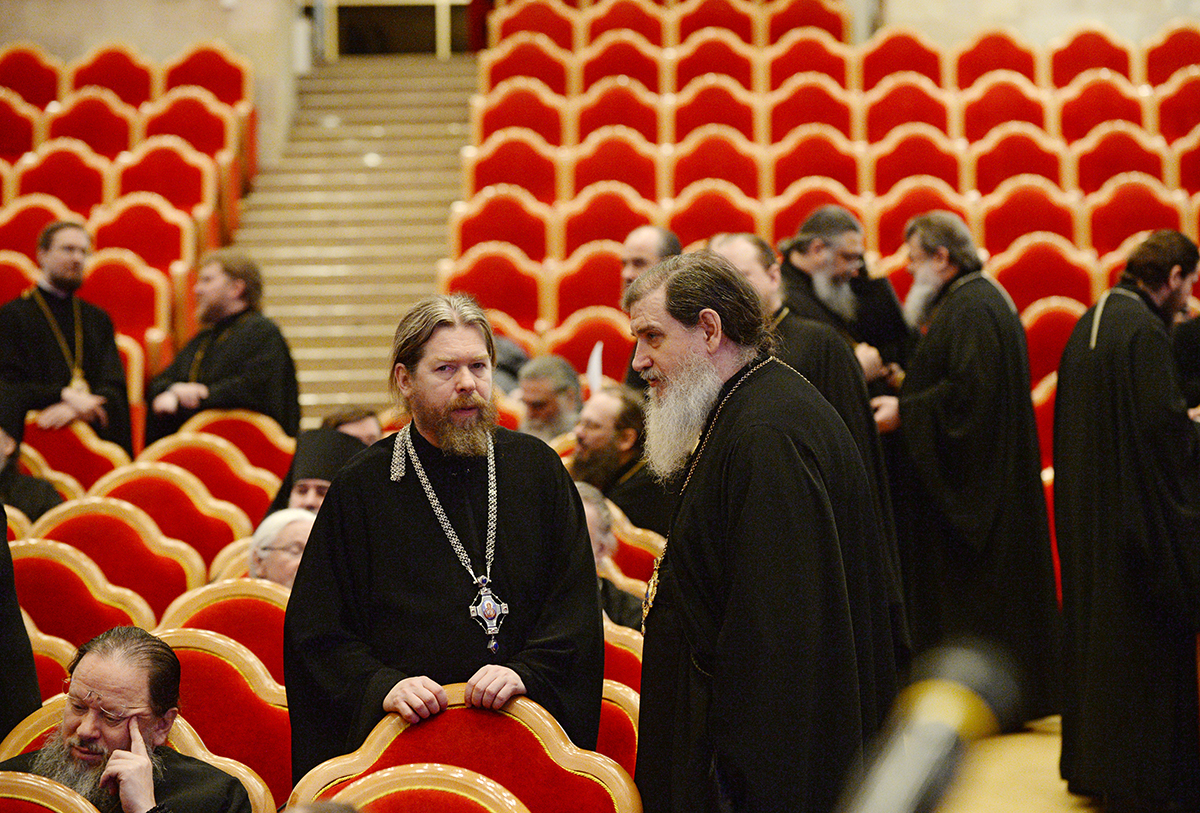 Второй день работы Архиерейского Собора Русской Православной Церкви (3 февраля 2016 г.)