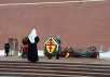 Depunerea coroanei de flori la mormântul Ostașului necunoscut lângă zidul Kremlinului de Ziua apărătorului Patriei