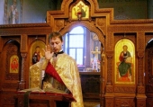 На приходах Украинской Православной Церкви, окормляющих слабослышащих, Литургия будет совершаться с отверстыми Царскими вратами