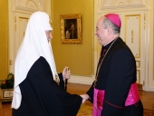 Святіший Патріарх Кирил зустрівся з апостольським нунцієм архієпископом Іваном Юрійовичем, який завершує своє служіння в Росії