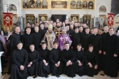 У Хрестопоклонну неділю Блаженніший митрополит Онуфрій звершив богослужіння в Києво-Печерській лаврі