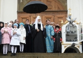 У свято Благовіщення Пресвятої Богородиці Святіший Патріарх Кирил звершив Літургію в Благовіщенському соборі Московського Кремля