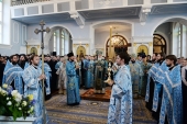 Sanctitatea Sa Patriarhul Chiril a oficiat utrenia cu citirea Acatistului Preasfintei Născătoare de Dumnezeu la paraclisul blocului principal al Academiei de teologie din Sanct-Petersburg