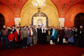 Sanctitatea Sa Patriarhul Chiril s-a întâlnit cu un grup de pelerini din China