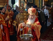 В день памяти великомученика Георгия Победоносца Предстоятель Русской Церкви совершил Литургию в Георгиевском храме на Поклонной горе в Москве