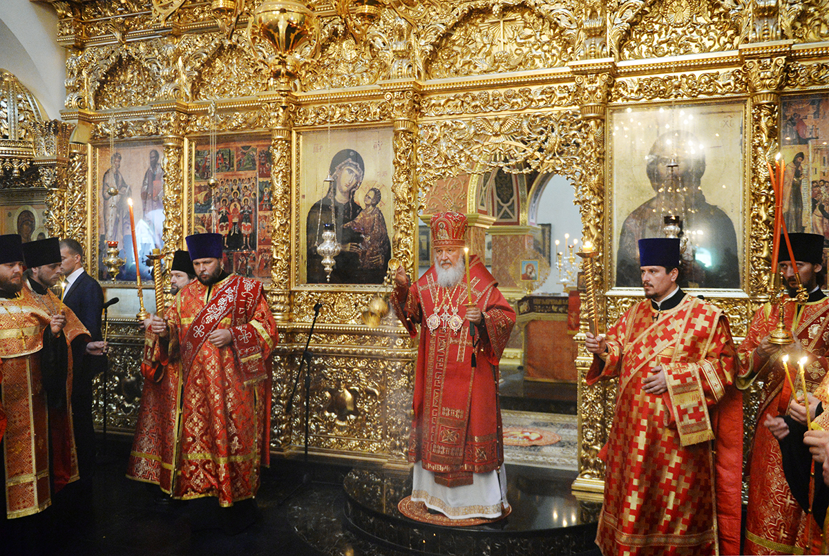 Vizita Patriarhului la Mitropolia de Bașkortostan. Utrenia din slujba de seară la mănăstirea „Sfântul dreptcredinciosul marele cneaz Gheorghe de Vladimir - Adormirea Maicii Domnului”