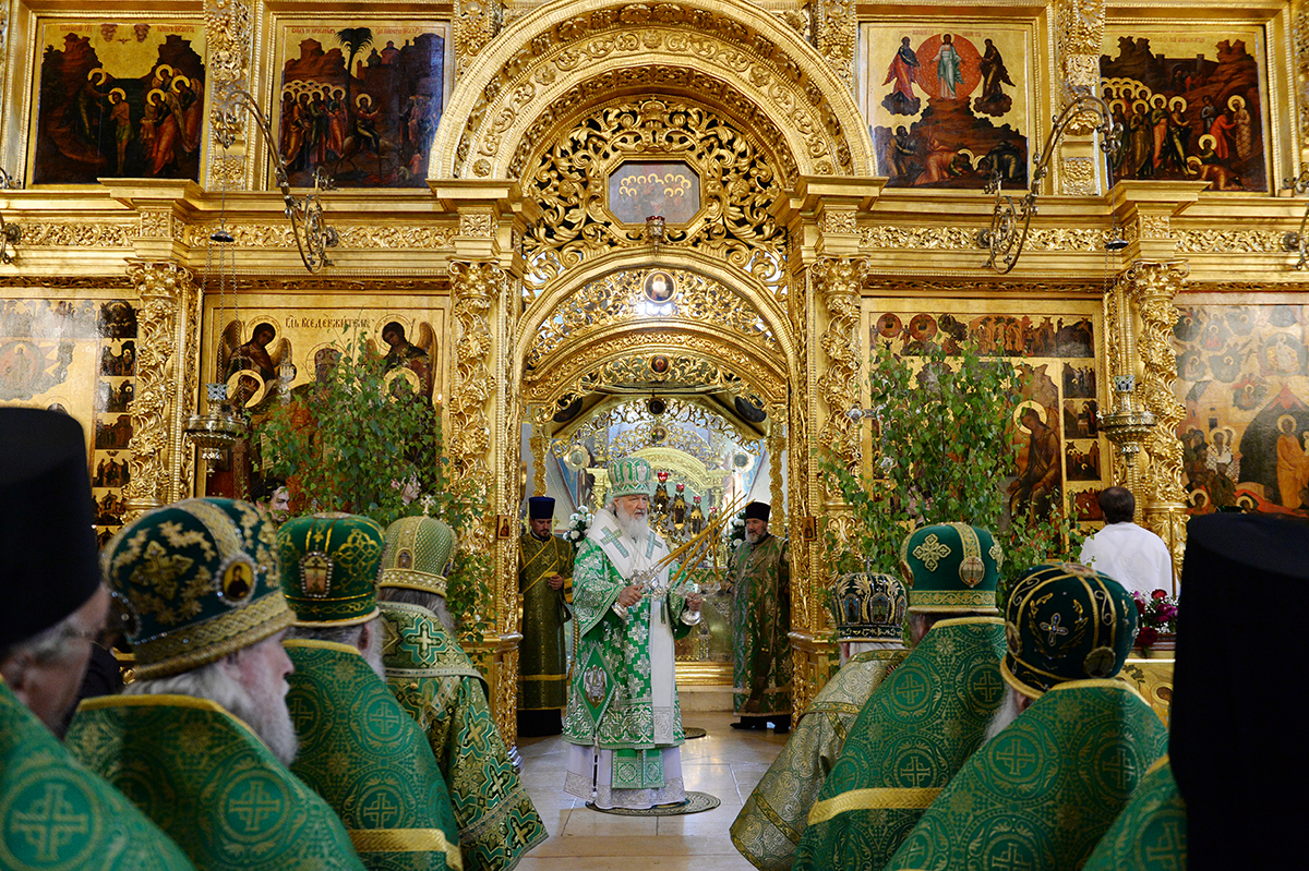 Троицкий собор Сергиев Посад внутри
