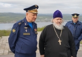 Protoiereul Constantin Tatarintsev: În toate garnizoanele Aviației de zbor lung activează permanent preoți militari