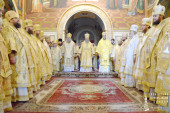 Предстоятель Української Православної Церкви молитовно вшанував пам'ять святих апостолів Петра і Павла в Києво-Печерській лаврі