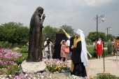 La Kurceatov a vost dezvelit monumentul cuviosului Serafim de Sarov