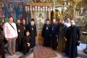 Delegația Bisericii Ortodoxe Ruse a vizitat un șir de schituri și mănăstiri pe Sfântul Munte Athos