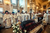 Șeful Mitropoliei de Tatarstan a săvârșit slujba înmormântării locțiitorului mănăstirii din Raifa în cinstea Icoanei Maicii Domnului de Georgia