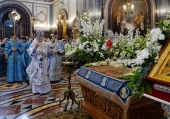 În ajunul sărbătorii Adormirea Preasfintei Născătoare de Dumnezeu Sanctitatea Sa Patriarhul Chiril a săvârşit privegherea la catedrala „Hristos Mântuitorul”, or. Moscova