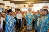 Патриарший экзарх всея Беларуси возглавил престольный праздник в минском храме в честь иконы Божией Матери «Всецарица»
