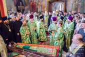 Митрополит Киевский Онуфрий благословил преподавателей и студентов Киевских духовных школ на начало учебного года