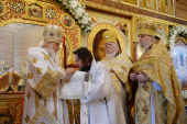 Întâistătătorul Bisericii Ruse a săvârșit marea sfințire a bisericii „Acoperământul Maicii Domnului” la metocul mănăstirii stavropighiale „A Zămislirii” din Barviha, regiunea Moscova