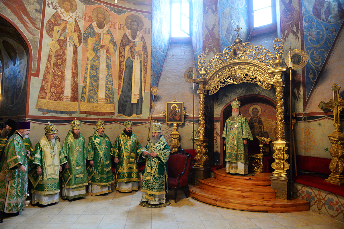 Slujirea Patriarhlui de ziua adormirii cuviosului Serghie de Radonej în Lavra „Sfânta Treime” a sfântului Serghie