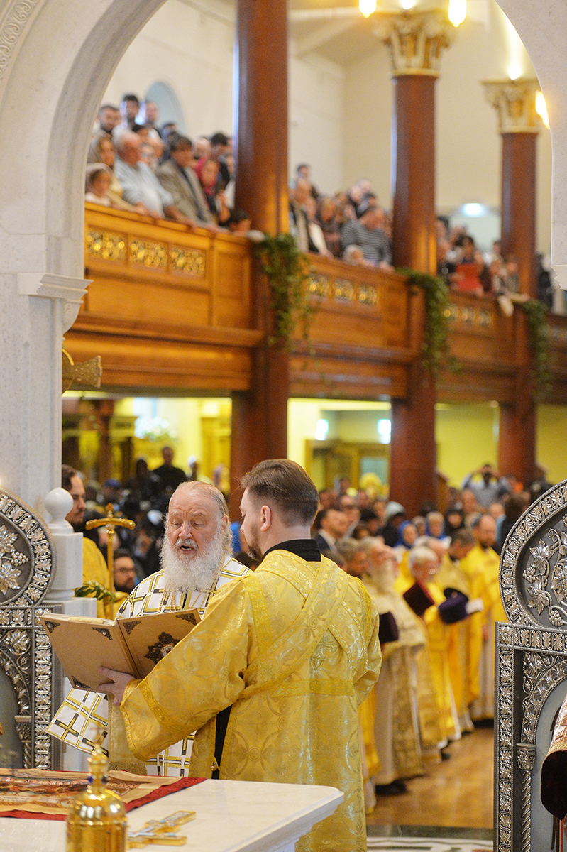 Визит Святейшего Патриарха Кирилла в Великобританию. Патриаршее служение в Успенском соборе Сурожской епархии