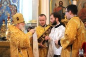 De ziua pomenirii Soborului noilor mucenici și mărturisitori din Belarus exrahul Patriarhal al întregii Belarus a săvârșit Liturghia la catedrala epsicopală „Sfântul Duh” din orașul Minsk