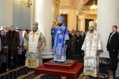 Ierarhi ai Bisericilor Ortodoxe a Ciprului și Polonă au coslujit președintelui Departamentului pentru relațiile externe bisericești la biserica cu hramul în cinstea Icoanei Maicii Domnului „Bucuria tuturor celor scârbiți”