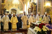 В Иваново состоялось отпевание новопреставленного архиепископа Амвросия (Щурова)