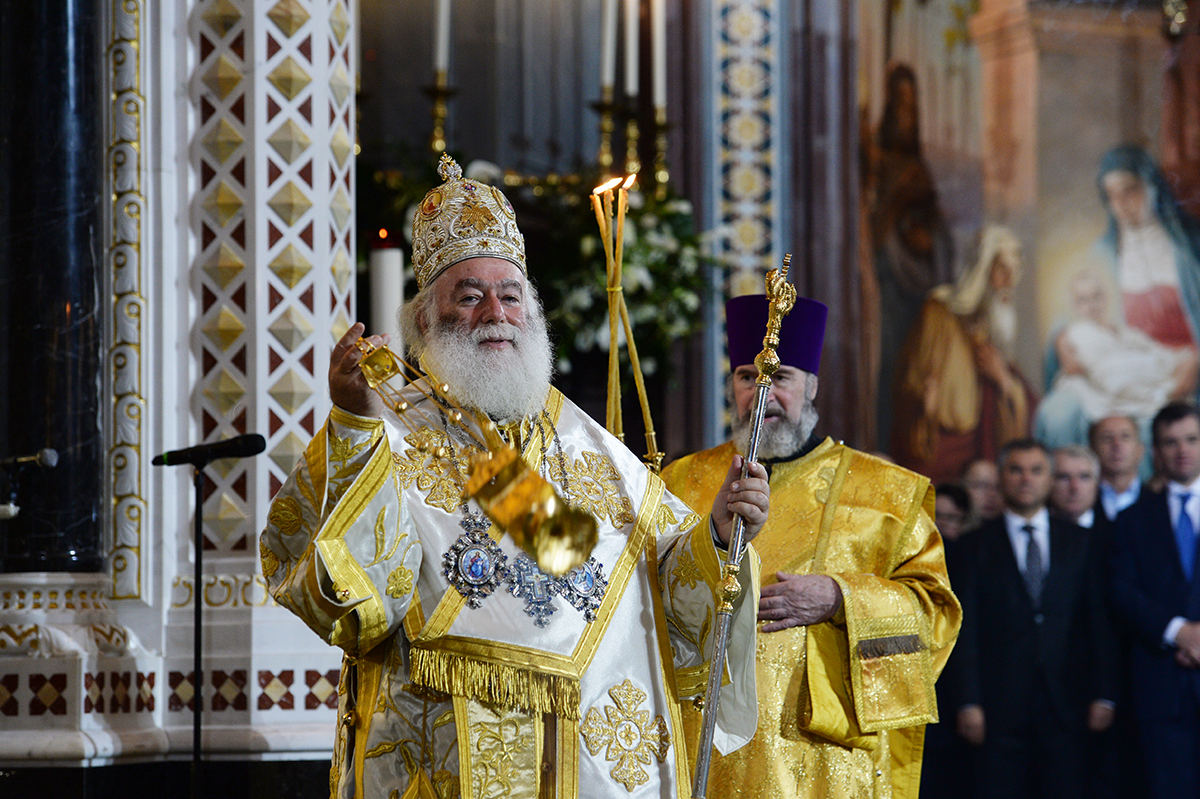 Урочисте богослужіння в Храмі Христа Спасителя в день 70-річчя Святішого Патріарха Кирила