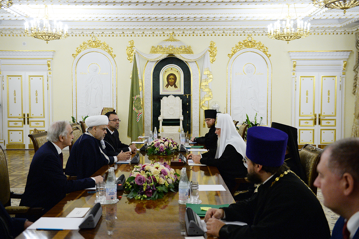 Встреча Святейшего Патриарха Кирилла с председателем Управления мусульман Кавказа шейх-уль-исламом Аллахшукюром Паша-заде