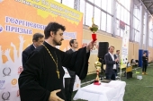 При участии Синодального отдела по делам молодежи в Москве прошел турнир по мини-футболу