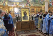 Епископ Шахтинский Симон освятил образ Божией Матери, написанный по случаю 1000-летия присутствия русского монашества на Афоне