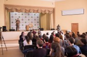 Președintele Departamentului Sinodal pentru relațiile Bisericii cu societatea și mass-media a avut o întâlnire cu studenții Institutului medico-farmaceutic din Piatigorsk