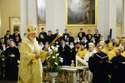 În Duminica a 26-a după Cincizecime Întâistătătorul Bisericii Ortodoxe Ruse a săvârșit Liturghia în catedrala „Sfânta Treime” a Lavrei Sfântului Alexandru Nevski