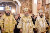 В Алма-Аті молитовно вшанували пам'ять небесних покровителів міста — священномучеників Миколо-Кучугурських