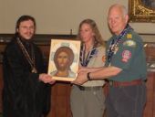 Российский священник подарил американским бойскаутам икону Спасителя