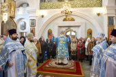 В праздник Сретения Господня Патриарший экзарх всея Беларуси совершил Литургию в Свято-Духовом соборе Минска