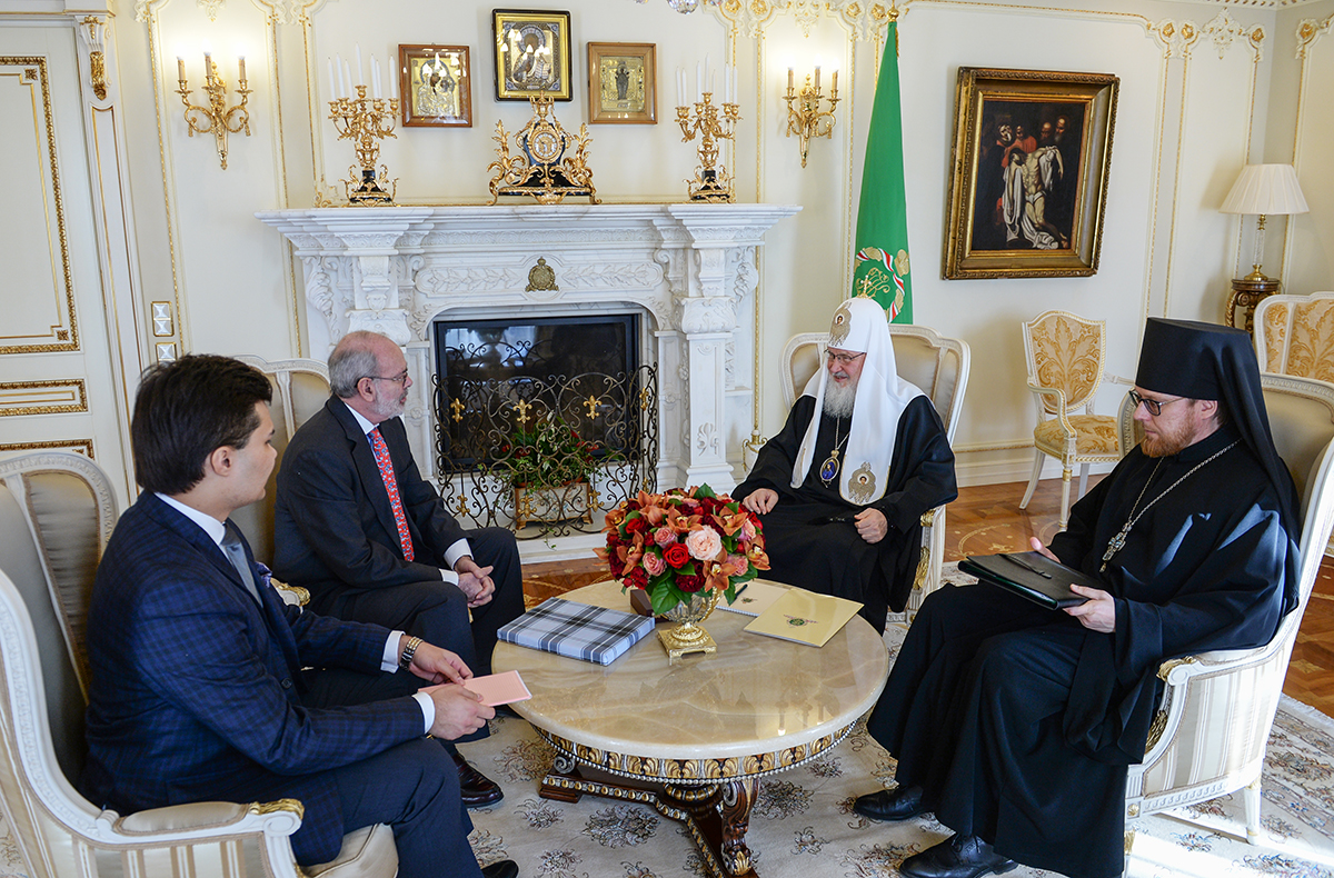 Întâlnirea Sanctității Sale Patriarhul Chiril cu ambasadorul Republicii Columbia în Federația Rusă