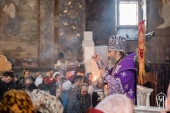В день установления Таинства Евхаристии митрополит Киевский Онуфрий совершил Литургию в Киево-Печерской лавре