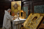 В Великую Субботу Святейший Патриарх Кирилл совершил Литургию в Храме Христа Спасителя в Москве