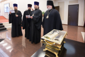 Ковчег с мощами святой преподобномученицы Елисаветы Феодоровны принесен в Санкт-Петербург
