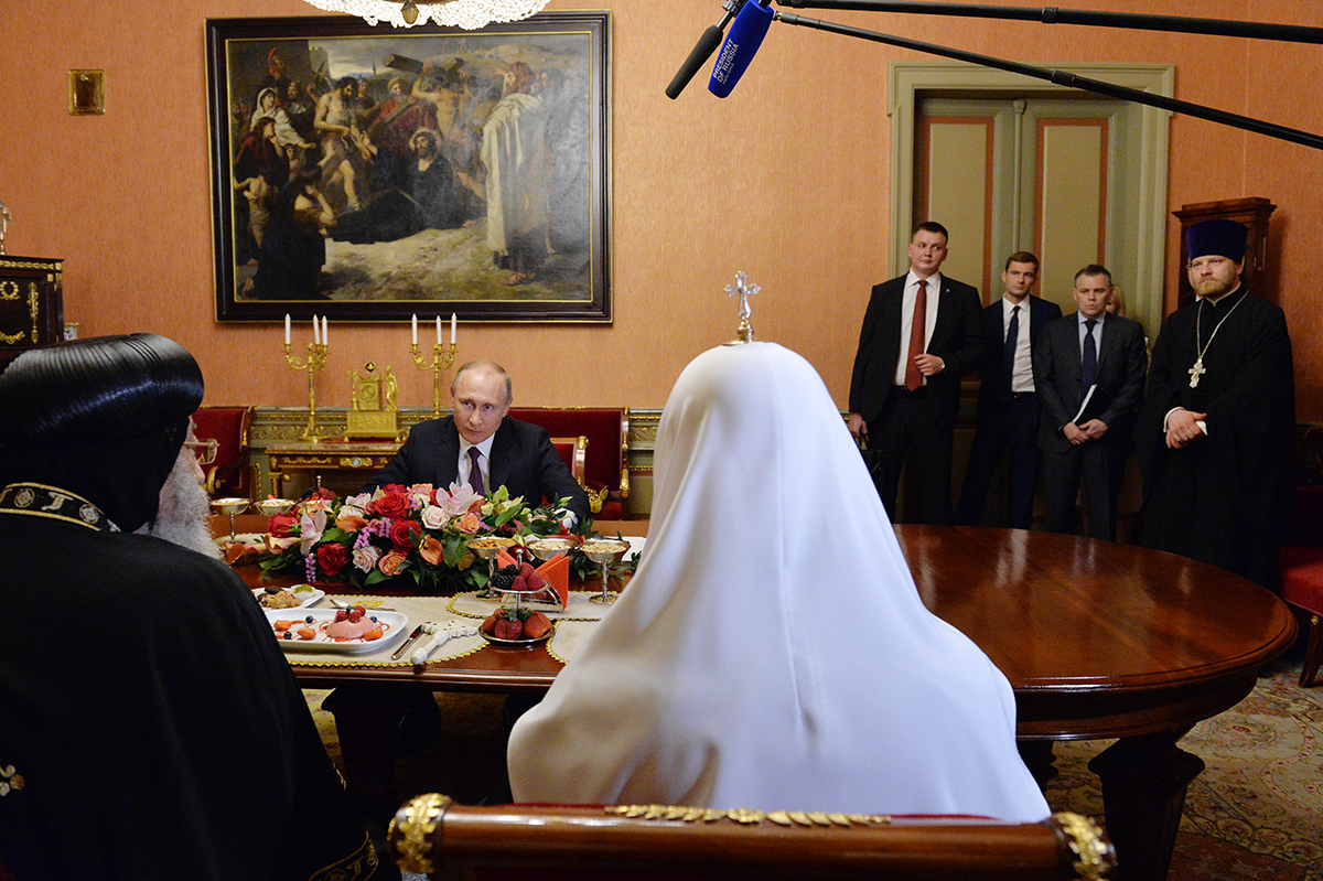 Întâlnirea Sanctității Sale Patriarhul Chiril cu Președintele Rusiei și Președintele Guvernului Rusiei. Convorbirea lui V.V. Putin cu Sanctitatea Sa Patriarhul Bisericii Copte Tavadros II