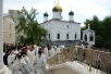 Slujirea Patriarhului de sărbătoarea Înălțării Domnului la mănăstirea „Întâmpinarea Domnului”, or Moscova. Dumnezeiasca Liturghie. Sfințirea biericii cu hramul în cinstea Învierii lui Hristos și a Noilor Mucenici și Mărturisitori ai Bisericii Ruse