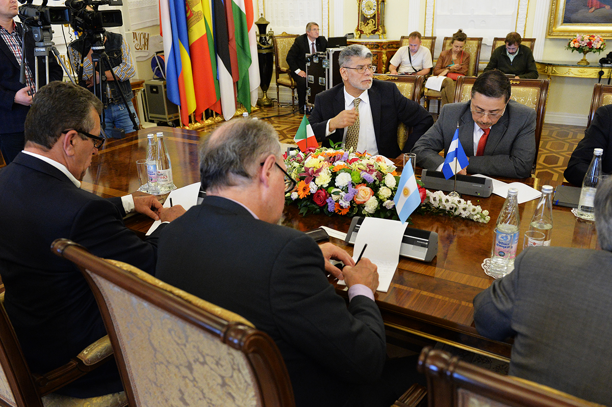 Întâlnirea Sanctității Sale Patriarhul Chiril cu șefii misiunilor diplomatice ale țărilor din America Latină în Federația Rusă