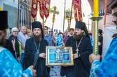 Racla cu părticelele din Acoperământul și Veșmântul Preasfintei Născătoare de Dumnezeu, după întoarcerea din Bulgaria la Moscova, a fost solemn întâmpinată la Universitatea ortodoxă din Rusia