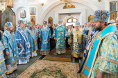 De sărbătoarea Icoanei Maicii Domnului de Minsk arhiereii Exarhatului Belarus au săvârșit Dumnezeiasca Liturghie în catedrala „Sfântul Duh” din Minsk