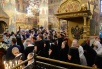 Slujirea Patriarhului de sărbătoarea Adormirii Maicii Domnului în catedrala „Adormirea Maicii Domnului” din Kremlin, or. Moscova