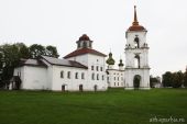 Впервые в новейшее время Литургия архиерейским чином совершена в Христорождественском соборе Каргополя