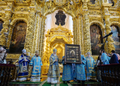 Întâistătătorul Bisericii Ortodoxe Ruse a săvârșit în catedrala „Adormirea Maicii Domnului” din Smolensk Dumnezeiasca Liturghie și rânduiala proslăvirii pustnicilor de Roslavl schimonahii Nichita și Feofan